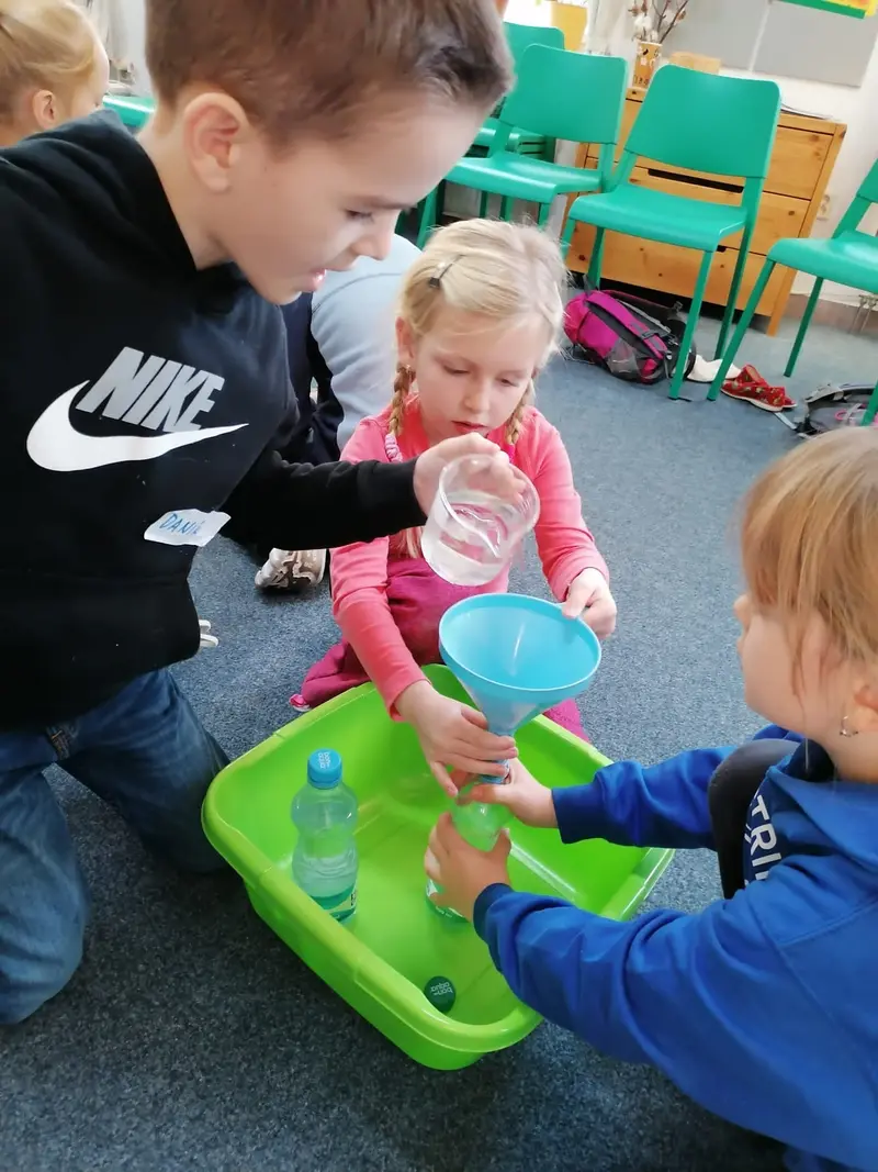 první třída v divizně