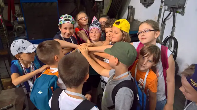 2.B - Školní výlet na Ještěd